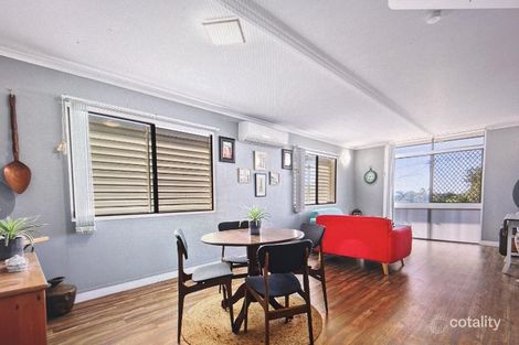 Property photo of 61 Hillcrest Avenue Scarness QLD 4655