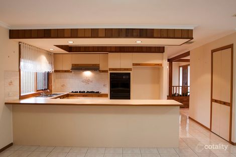 Property photo of 50 Nantilla Crescent Werribee VIC 3030