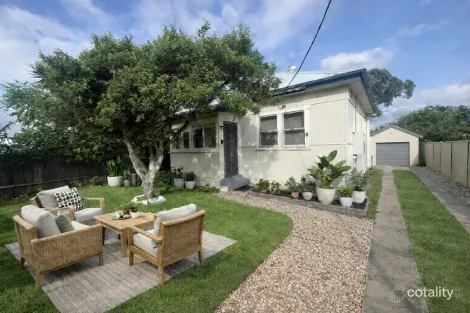 6 Leslie St, Umina Beach, NSW 2257