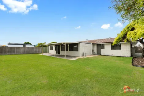 Property photo of 26 Torcross Street Warnbro WA 6169