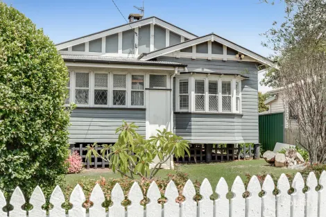 42 Dunne St, Harristown, QLD 4350