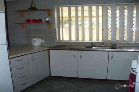 Property photo of 21 Skottowe Parkway Parmelia WA 6167