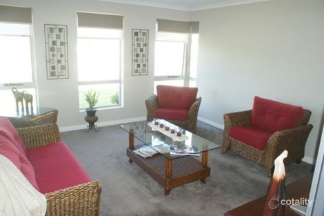 Property photo of 71 Pegasus Boulevard McKail WA 6330