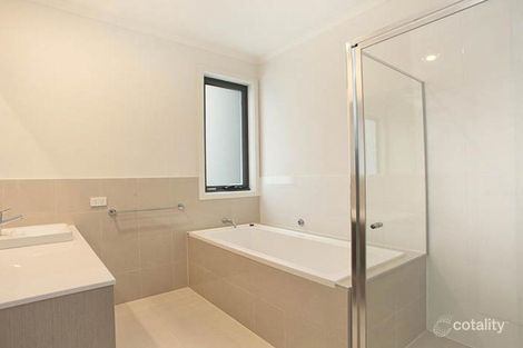 Property photo of 16 Solferino Close Mount Waverley VIC 3149