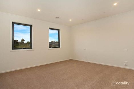 Property photo of 16 Solferino Close Mount Waverley VIC 3149