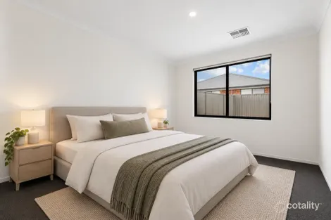 Property photo of 37 Composure Way Southern River WA 6110