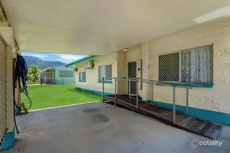 Property photo of 10 Tracey Close Woree QLD 4868