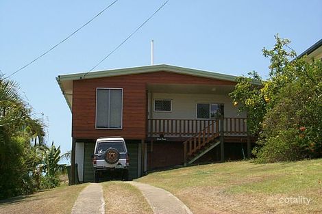 Property photo of 15 Ocean Parade Cooee Bay QLD 4703