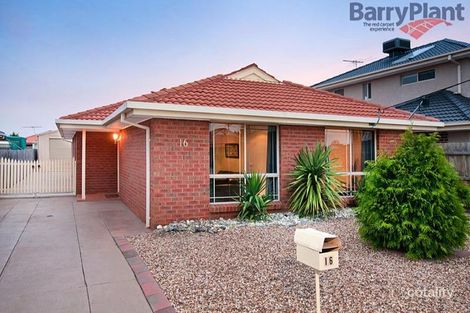 Property photo of 16 Lan Avenue Altona Meadows VIC 3028