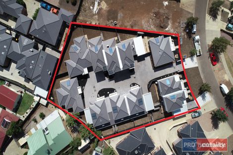 Property photo of 11 Fishburn Grove Harkness VIC 3337