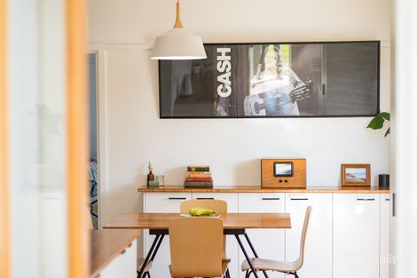 1004 Caratel St, North Albury, NSW 2640