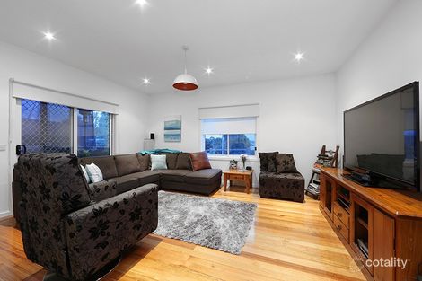Property photo of 2/21 Gabrielle Court Ferntree Gully VIC 3156