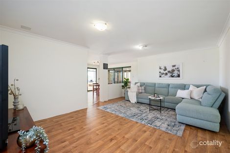 11 Woodcroft Pl, Mount Richon, WA 6112