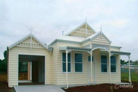 Property photo of 5 Bateson Court Drouin VIC 3818