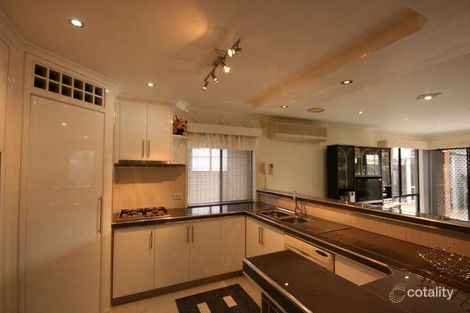Property photo of 14 Amethyst Close St Albans VIC 3021