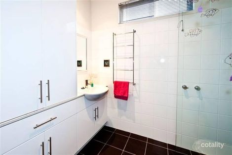 Property photo of 1 Wolverhampton Street Footscray VIC 3011