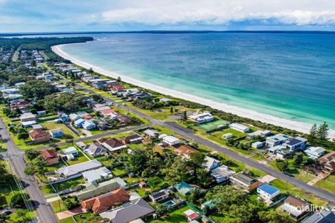 Property photo of 64 Quay Road Callala Beach NSW 2540