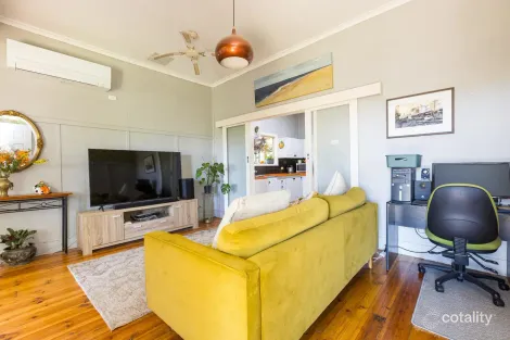 Property photo of 86 Sunnycliffs Crescent Red Cliffs VIC 3496