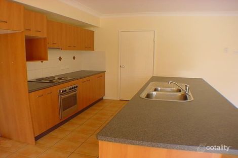 Property photo of 3 Horton Place Forest Lake QLD 4078