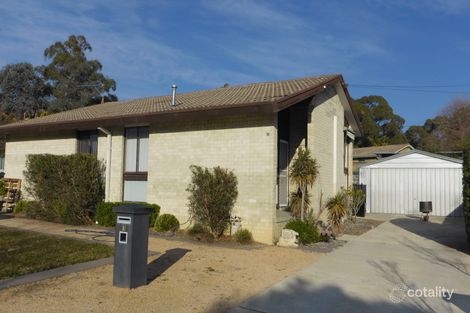 Property photo of 1 Moseley Place Kambah ACT 2902