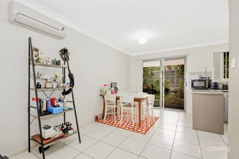 Property photo of 4/2311 Logan Road Eight Mile Plains QLD 4113