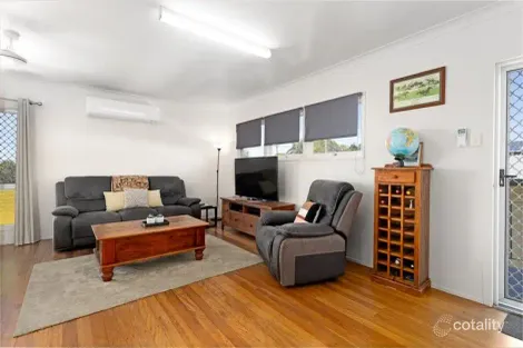 Property photo of 4 Davis Street Redcliffe QLD 4020