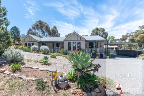 Property photo of 7 Church Crescent Palmer SA 5237