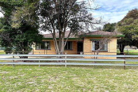 414 Honour Ave, Corowa, NSW 2646