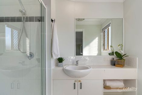 Property photo of 4/39 Beth Eden Terrace Ashgrove QLD 4060