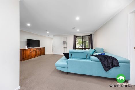 Property photo of 8 Kowen Place Jerrabomberra NSW 2619