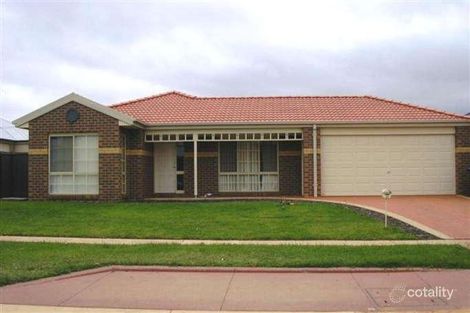 44 Miles Franklin Bvd, Point Cook, VIC 3030