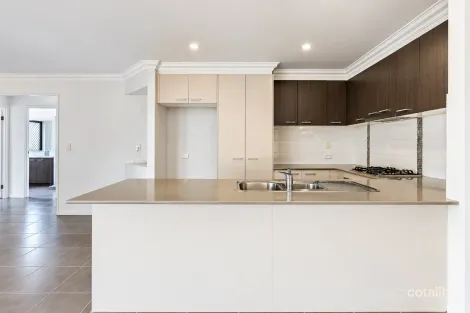 Property photo of 3 Chaps Close Narangba QLD 4504