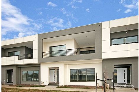 Property photo of 31 Fergus Lane Cranbourne West VIC 3977