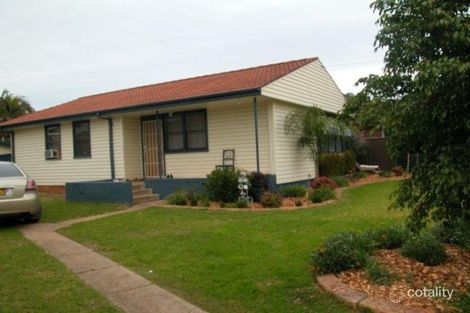 12 Tasman Ave, Lethbridge Park, NSW 2770