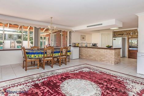 Property photo of 52 Fleetwood Circuit Woodvale WA 6026