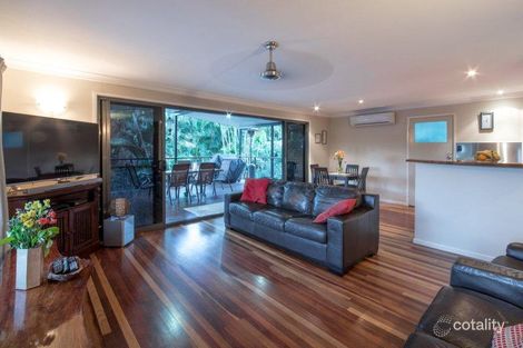 Property photo of 3 Coryule Place Cannonvale QLD 4802