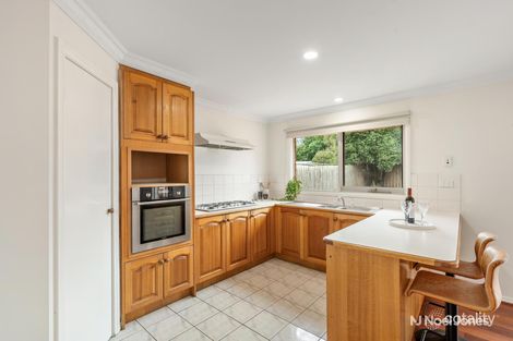 Property photo of 12 Hedgeley Drive Berwick VIC 3806