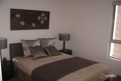 Property photo of 76 Durham Street St Lucia QLD 4067