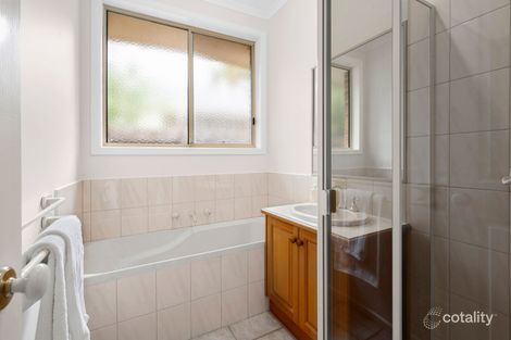 Property photo of 27 Wilks Street Hamlyn Heights VIC 3215