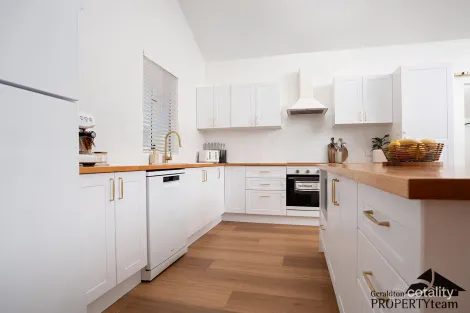 Property photo of 15 Maley Way Beachlands WA 6530