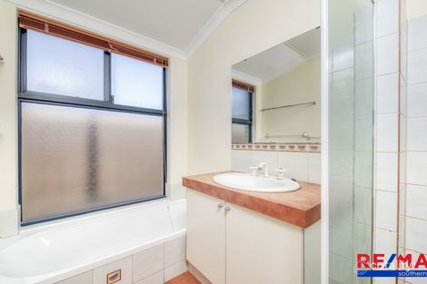Property photo of 18 Bridge Road Canning Vale WA 6155