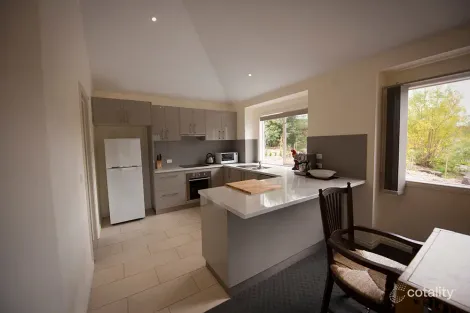 Property photo of 3/30 Lyell Street Marysville VIC 3779
