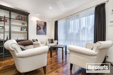 Property photo of 19 Coniston Avenue Berwick VIC 3806