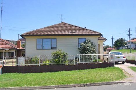 2 First Ave S, Warrawong, NSW 2502