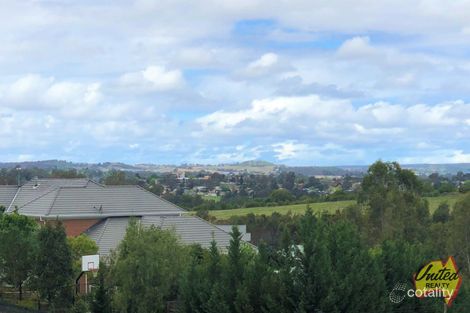 Property photo of 16 Domenics Place Grasmere NSW 2570