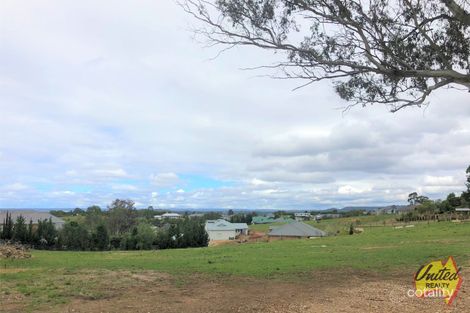 Property photo of 16 Domenics Place Grasmere NSW 2570