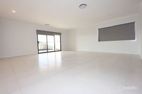 Property photo of 41 Barham Way Spring Mountain QLD 4300