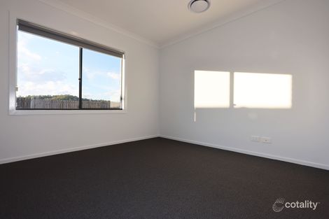 Property photo of 41 Barham Way Spring Mountain QLD 4300