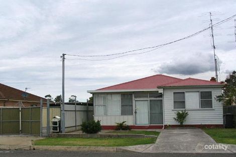 11 Kingsford St, Fairy Meadow, NSW 2519