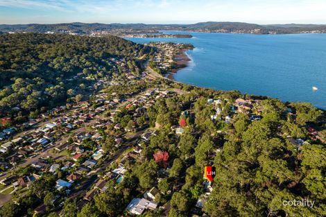 Property photo of 30 Sublime Point Avenue Tascott NSW 2250